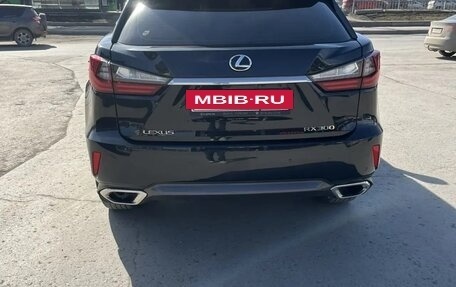 Lexus RX IV рестайлинг, 2019 год, 5 200 000 рублей, 15 фотография