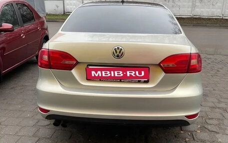 Volkswagen Jetta VI, 2014 год, 1 050 000 рублей, 2 фотография