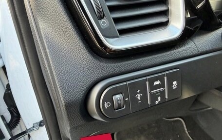 KIA cee'd III, 2024 год, 2 650 000 рублей, 14 фотография