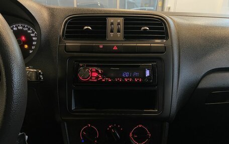 Volkswagen Polo VI (EU Market), 2014 год, 615 000 рублей, 13 фотография