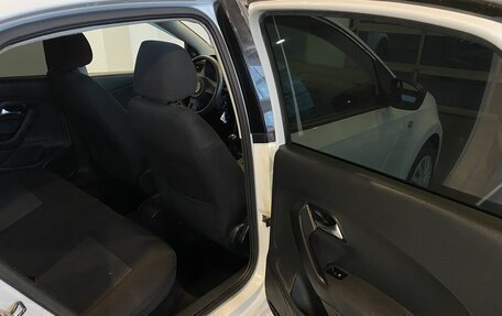 Volkswagen Polo VI (EU Market), 2014 год, 615 000 рублей, 25 фотография