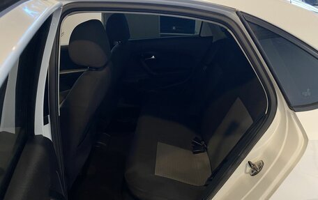 Volkswagen Polo VI (EU Market), 2014 год, 615 000 рублей, 24 фотография