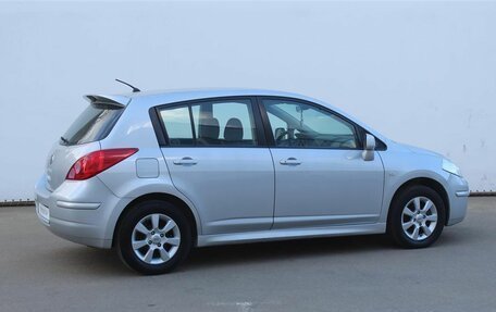 Nissan Tiida, 2011 год, 850 000 рублей, 5 фотография