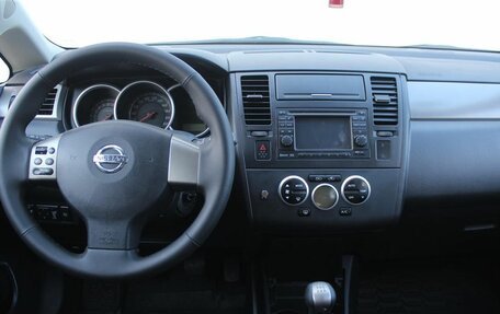 Nissan Tiida, 2011 год, 850 000 рублей, 15 фотография