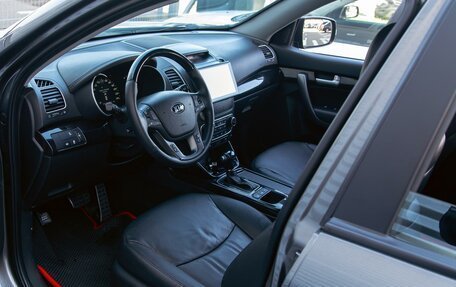 KIA Sorento II рестайлинг, 2017 год, 1 495 000 рублей, 13 фотография