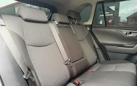 Toyota RAV4, 2020 год, 3 224 000 рублей, 30 фотография