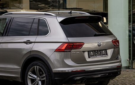 Volkswagen Tiguan II, 2019 год, 2 455 000 рублей, 10 фотография