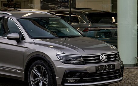 Volkswagen Tiguan II, 2019 год, 2 455 000 рублей, 8 фотография