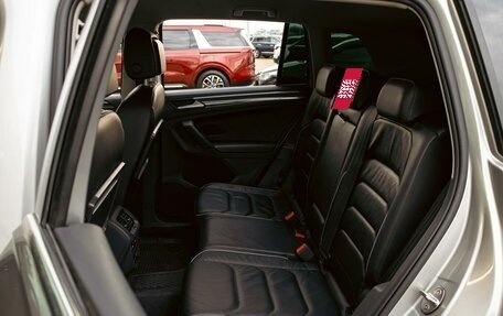 Volkswagen Tiguan II, 2019 год, 2 455 000 рублей, 17 фотография