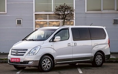 Hyundai Grand Starex Grand Starex I рестайлинг 2, 2018 год, 2 345 000 рублей, 1 фотография