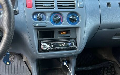 Honda HR-V I, 2000 год, 185 000 рублей, 13 фотография