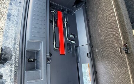 Toyota Highlander, 2026 год, 5 780 000 рублей, 17 фотография