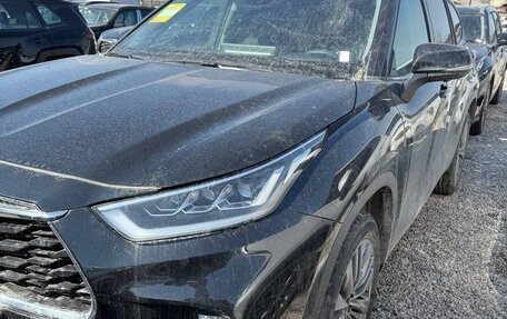 Toyota Highlander, 2026 год, 5 780 000 рублей, 22 фотография