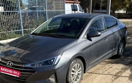 Hyundai Avante, 2019 год, 1 600 000 рублей, 2 фотография