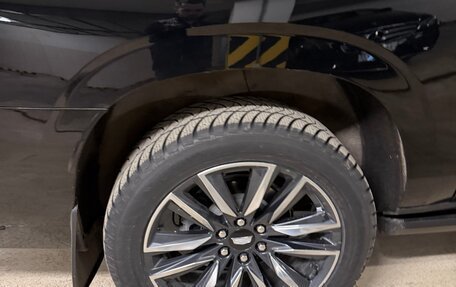 Cadillac Escalade V, 2022 год, 14 000 000 рублей, 9 фотография