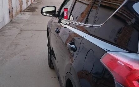 Toyota RAV4, 2016 год, 2 600 000 рублей, 9 фотография