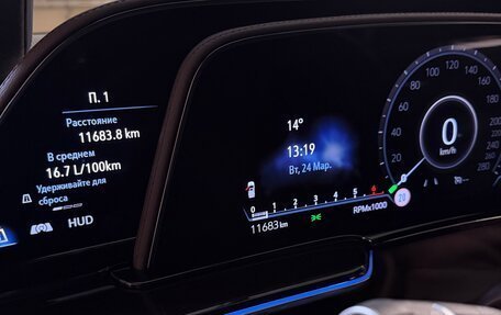 Cadillac Escalade V, 2022 год, 14 000 000 рублей, 18 фотография