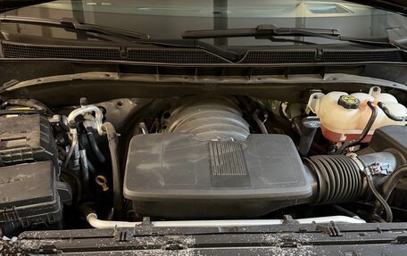 Cadillac Escalade V, 2022 год, 14 000 000 рублей, 21 фотография