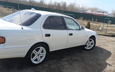 Toyota Camry, 1994 год, 370 000 рублей, 5 фотография