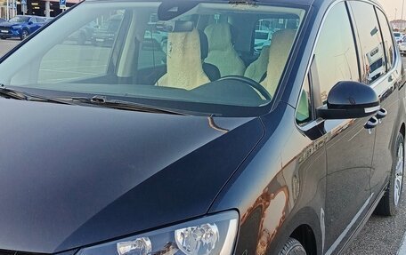 Volkswagen Sharan II, 2019 год, 1 940 000 рублей, 3 фотография