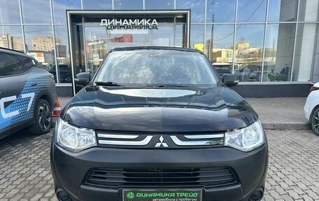 Mitsubishi Outlander III рестайлинг 3, 2012 год, 1 041 000 рублей, 2 фотография