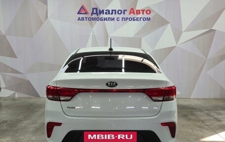KIA Rio IV, 2020 год, 1 420 000 рублей, 5 фотография