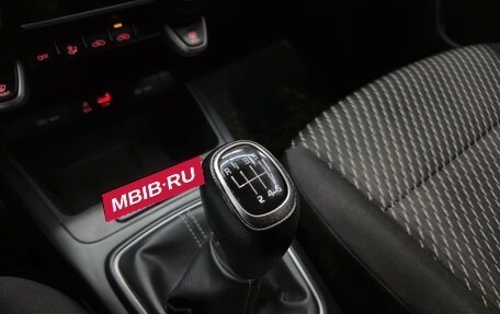 KIA Rio IV, 2020 год, 1 420 000 рублей, 20 фотография