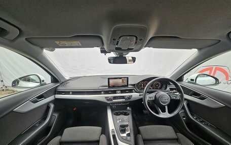 Audi A4, 2019 год, 2 350 000 рублей, 10 фотография