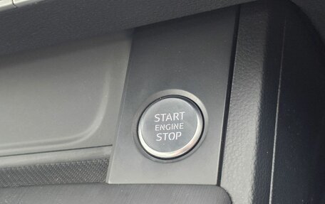 Audi A4, 2019 год, 2 350 000 рублей, 22 фотография