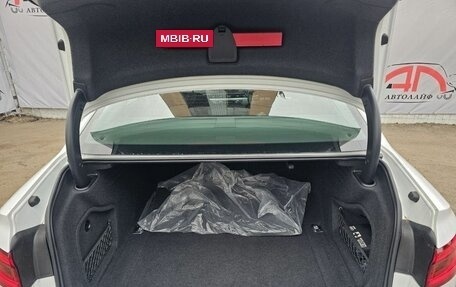 Audi A4, 2019 год, 2 350 000 рублей, 16 фотография