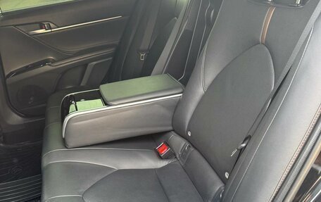 Toyota Camry, 2019 год, 2 470 000 рублей, 17 фотография