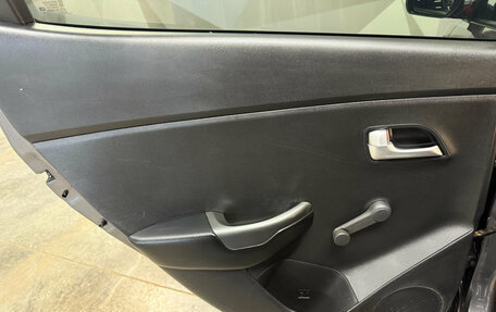 KIA Rio III рестайлинг, 2015 год, 750 000 рублей, 22 фотография