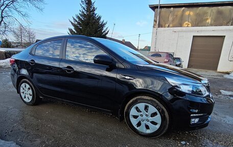 KIA Rio III рестайлинг, 2016 год, 750 000 рублей, 3 фотография