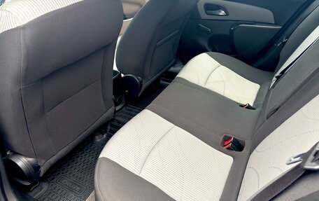 Chevrolet Cruze II, 2013 год, 820 000 рублей, 11 фотография