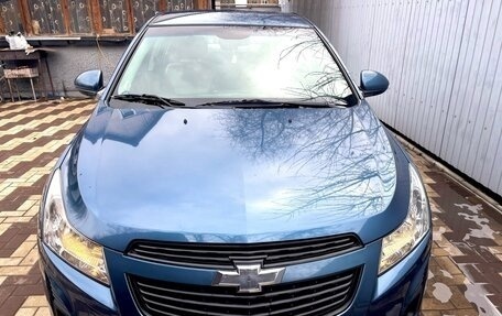 Chevrolet Cruze II, 2013 год, 820 000 рублей, 2 фотография