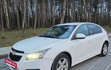 Chevrolet Cruze II, 2012 год, 700 000 рублей, 2 фотография