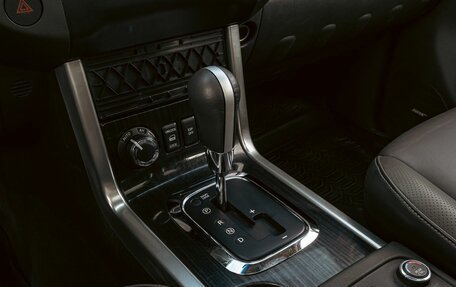 Nissan Pathfinder, 2012 год, 1 325 000 рублей, 14 фотография