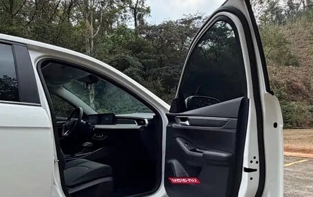 Ford Escort, 2022 год, 1 289 810 рублей, 14 фотография