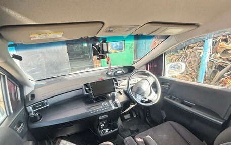 Honda Freed I, 2012 год, 1 100 000 рублей, 7 фотография