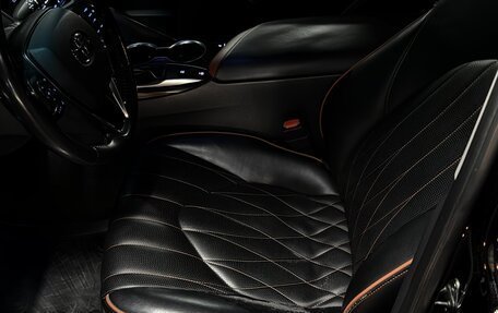 Toyota Camry, 2020 год, 2 350 000 рублей, 12 фотография