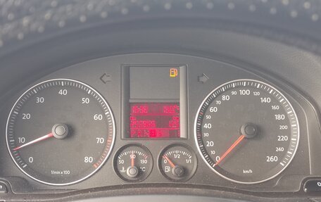 Volkswagen Golf Plus I, 2008 год, 800 000 рублей, 11 фотография