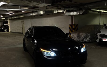 BMW 5 серия, 2008 год, 1 400 000 рублей, 3 фотография