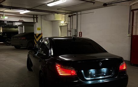 BMW 5 серия, 2008 год, 1 400 000 рублей, 5 фотография