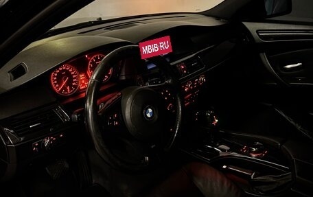 BMW 5 серия, 2008 год, 1 400 000 рублей, 13 фотография