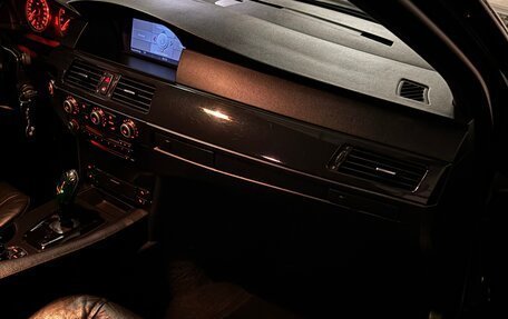 BMW 5 серия, 2008 год, 1 400 000 рублей, 25 фотография