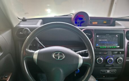 Scion xB II рестайлинг, 2003 год, 800 000 рублей, 10 фотография