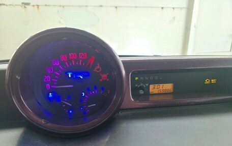 Scion xB II рестайлинг, 2003 год, 800 000 рублей, 11 фотография