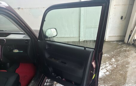 Scion xB II рестайлинг, 2003 год, 800 000 рублей, 23 фотография