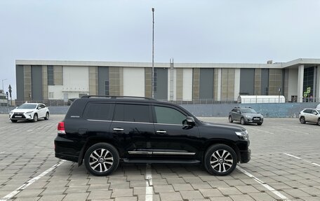 Toyota Land Cruiser 200, 2019 год, 9 690 000 рублей, 8 фотография