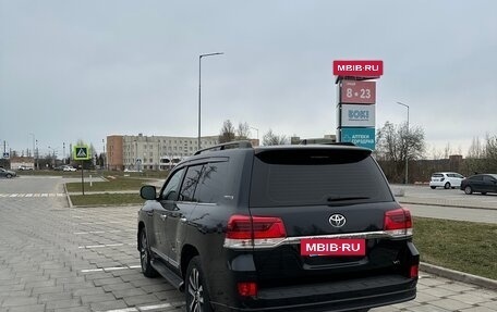 Toyota Land Cruiser 200, 2019 год, 9 690 000 рублей, 5 фотография